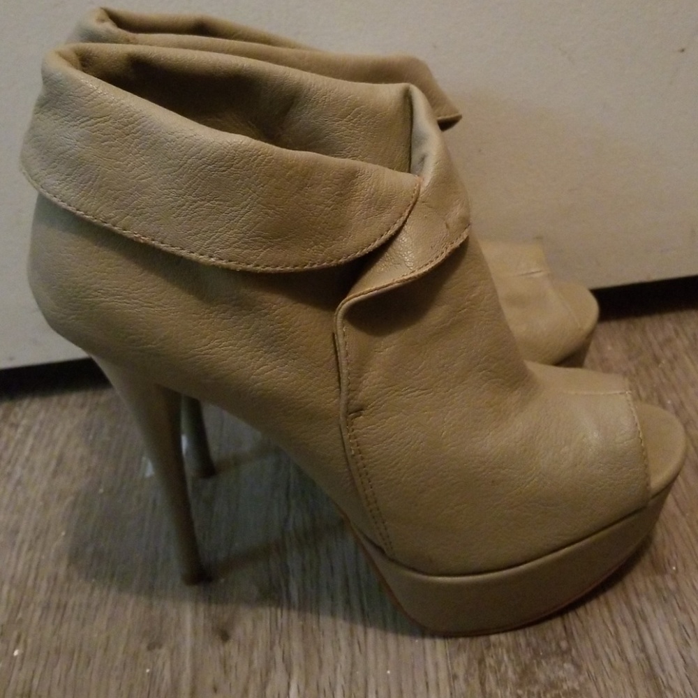 Booties - Picture 3 of 3